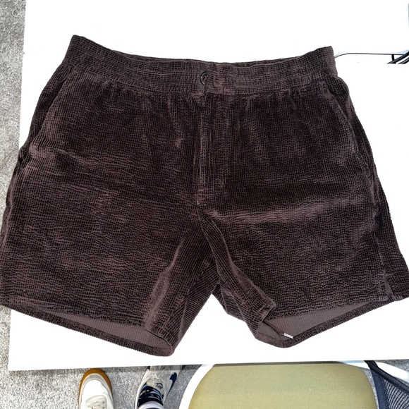 Madewell Men’s Brown Corduroy Everywear Shorts Medium - Picture 2 of 3